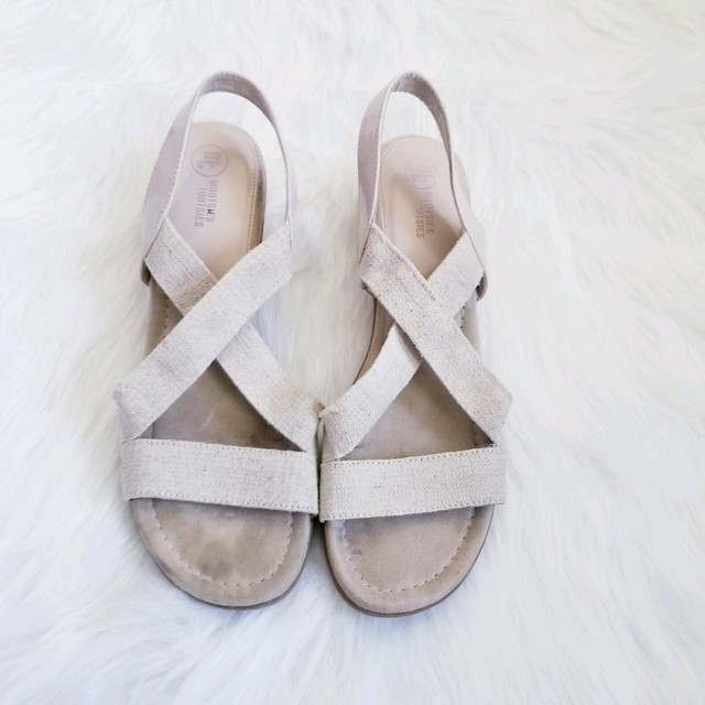 mootsie tootsie sandals elastic