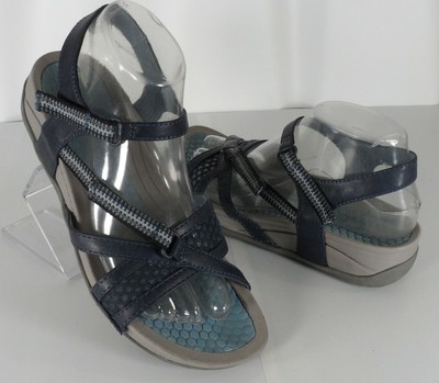 baretraps debera sandals