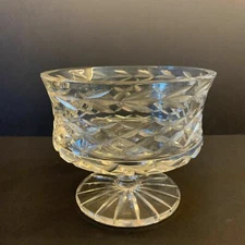 Vintage Tyrone Crystal FOOTED PEDESTAL CANDY DISH Bowl Ireland Signed 