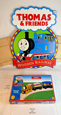 Stepney w Museum Cars #99178 - Thomas & Friends Wooden Railway by Learning Curve