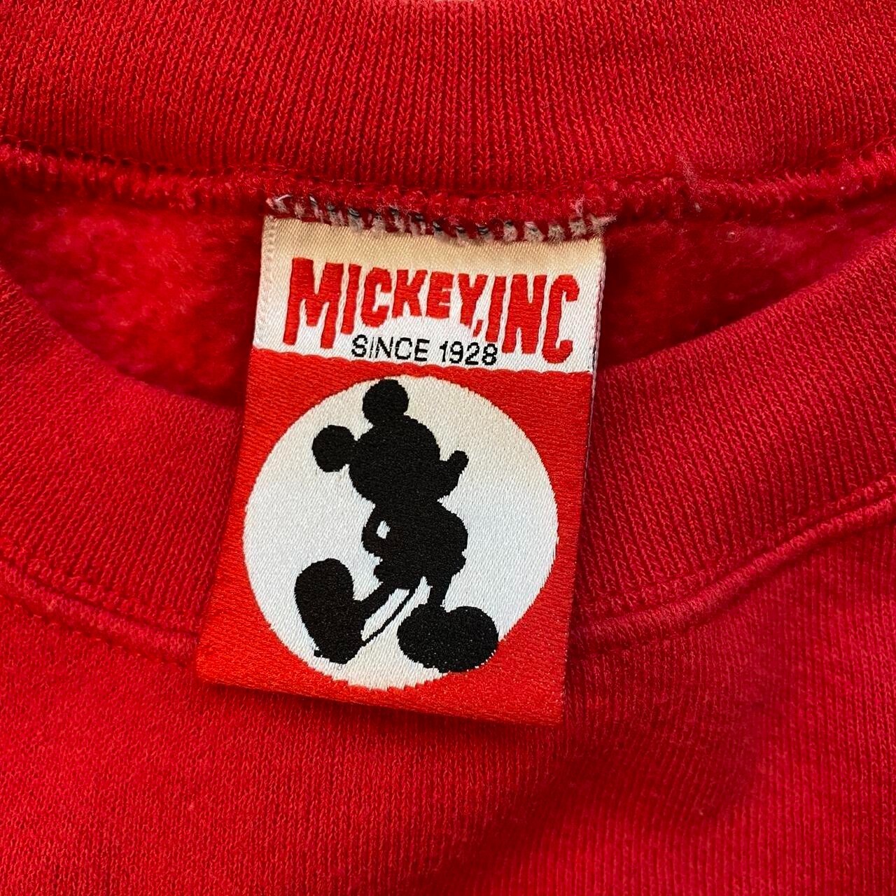 -Excellent condition-Soft Interior with Polyester… - image 3