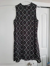 DR2 Medium Black Floral Dress Sleeveless NWT
