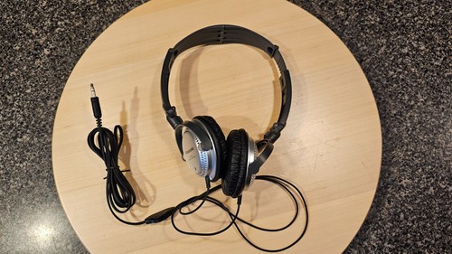 PANASONIC RP-HT227 Headphones Over Ear Stereo XBS Port Volume Control Fold-able - Picture 5 of 12