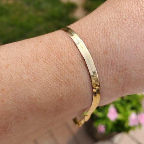 14K SOLID YELLOW GOLD HERRINGBONE CHAIN BRACELET-7" SIGNED " WG" - Picture 20 of 24