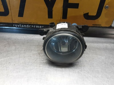 RENAULT MEGANE MK3 1.6 PETROL 2009 NSF FOGLIGHT 8200074008