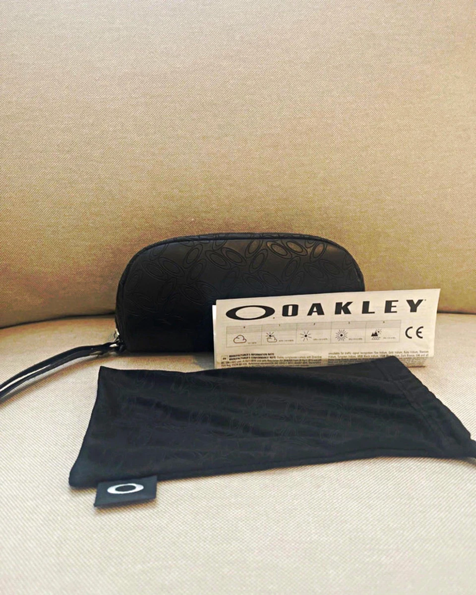 25+ Oakley Glasses Eyeglass Cases & Storage for sale | Updated Oct