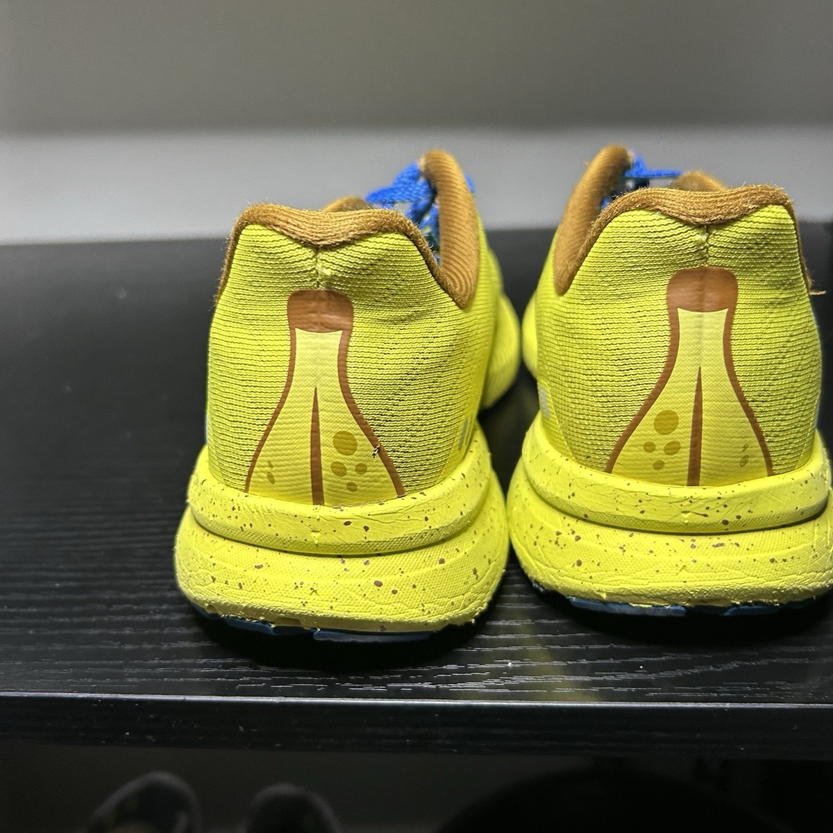 Brooks Launch 8 Run Happy Women