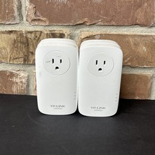 TP-LINK Av1200 Gigabit Passthrough Powerline Kit Pair TL-PA8010P