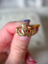 Vintage Claddagh Irish Heart 9k Yellow Gold Ring