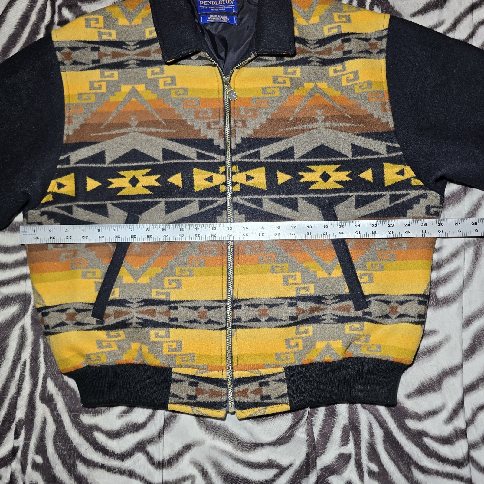 Pendleton aztec geometric design wool bomber jack… - image 9
