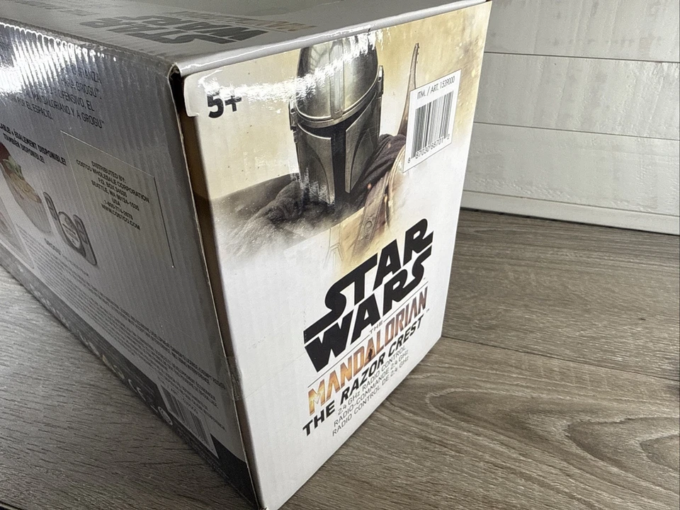NEW Star Wars The Mandalorian The Razor Crest Disney Radio Remote Control Transp - Image 3 of 3