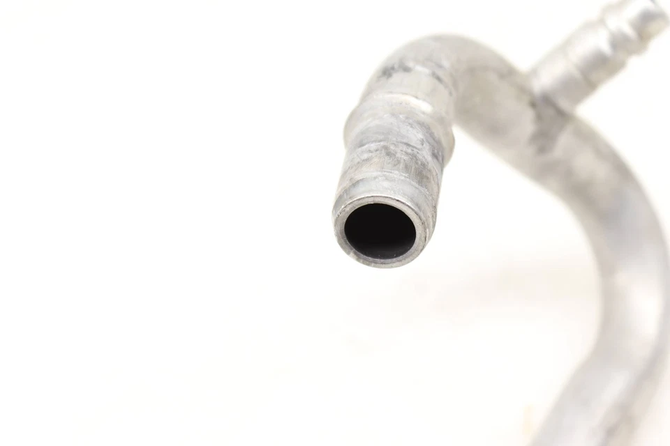 PORSCHE MACAN 2015-2018 - LÍNEA AC / TUBO (succión) 95B260707A Foto 2 de 4