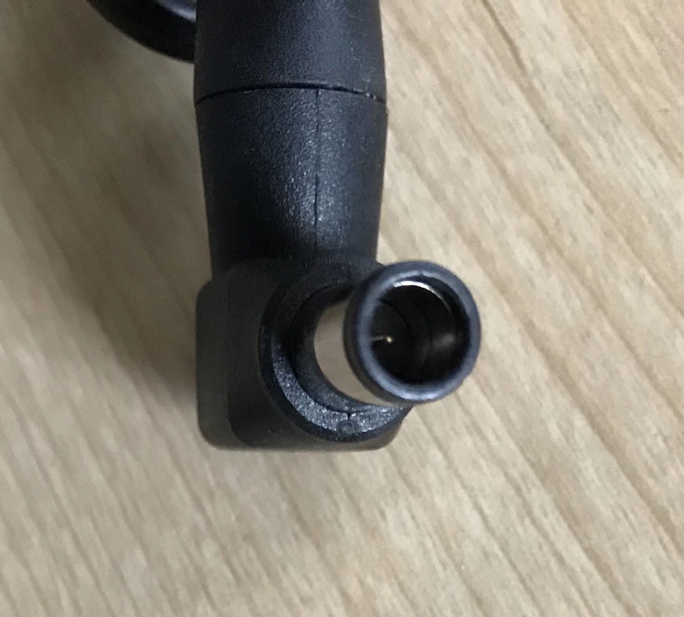 Kensington Power Adapter, K33404US, 90W, 420-0005-00 Dual 16/19 VDC, 5.62/4.74A - image 4 of 4