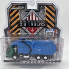 Greenlight - SD Trucks - 2019 Mack LR Refuse + Recycle - Chase - 45070-C