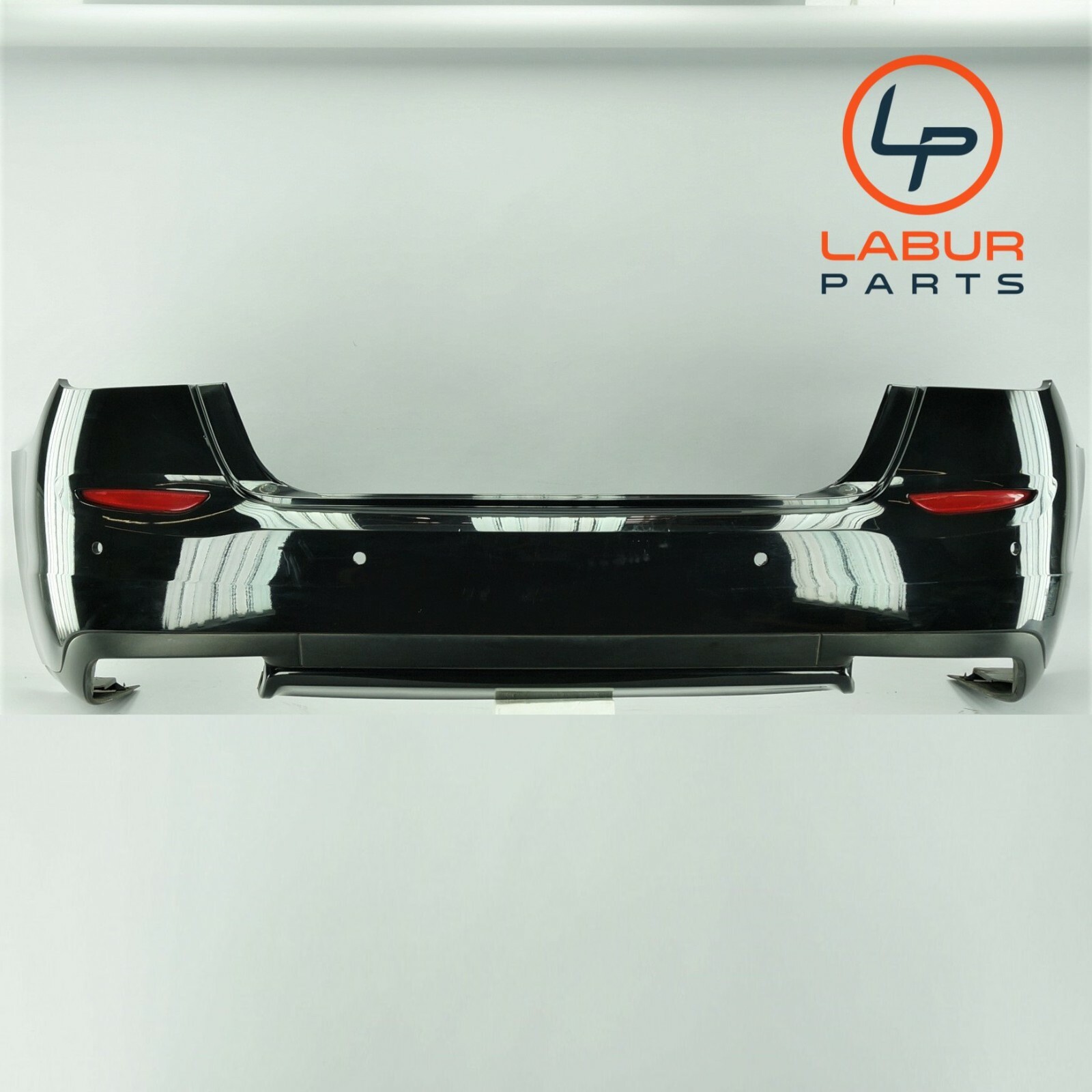 M156 14-17 Maserati Quattroporte Rear Bumper Cove Black BR272