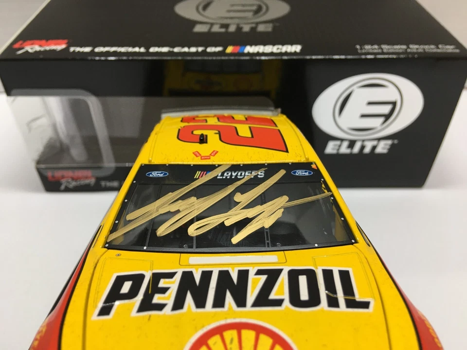 JOEY LOGANO AUTOGRAPHED DIECAST 2020 #22 PENNZOIL KANSAS WIN 1/24 RCCA ELITE - Image 2 of 4