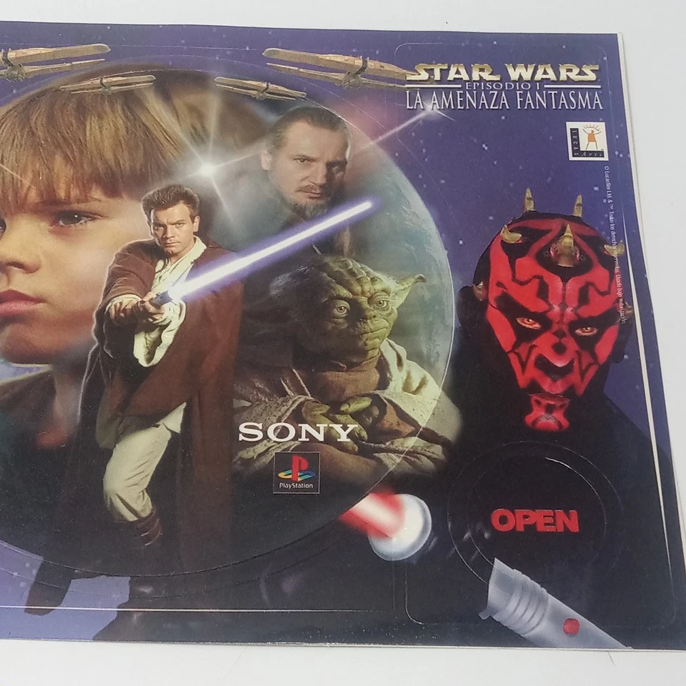 PlayStation Star Wars Episodio I Sony PS1 Vintage Pegatina Calcomanía Recubrimiento En Español Foto 3 de 4