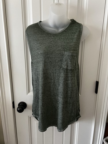 BCG Women's Athletic Fitness sleeveless Tank Top stretchy fit Crew Neck Pocket L - Picture 2 of 15