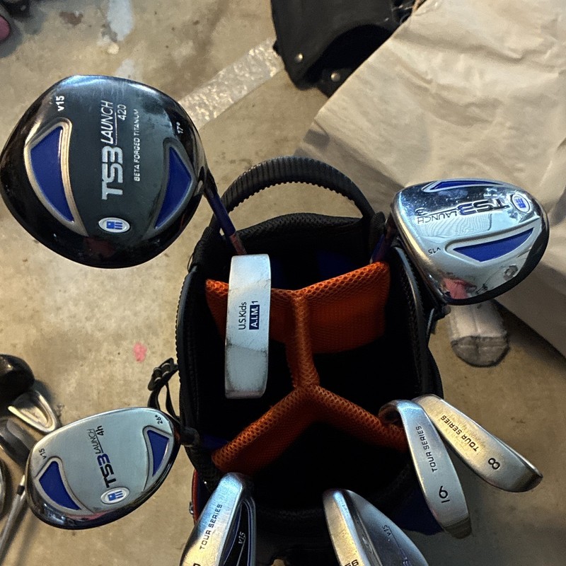 TS3 Tour Series Stand Golf Bag, 8 clubs, head covers, KIDS CLUBS