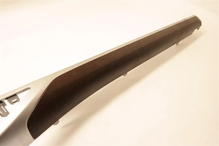 银色/木纹仪表板挡板 55420-0E170 适合 2015 年丰田 Highlander — 第 3/4 张图片