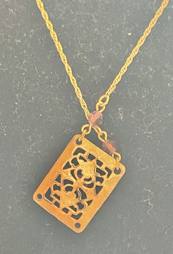 Vintage Accents By Hallmark Cards Filigree Gold Tone Necklace Purple Crystal EUC - Picture 9 of 10
