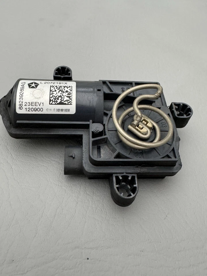 2015-2023 DODGE ЗАРЯДНОЕ УСТРОЙСТВО R/T SCAT PACK 392 OEM АКТИВНЫЙ ПРИВОД ВЫПУСКНОГО КЛАПАНА 68k - Изображение 3 из 4