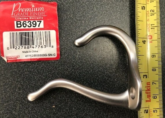 Gancho para bata de níquel satinado Brainerd B6397 7 piezas Foto 3 de 4