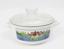 Villeroy & Boch DESIGN NAIF Round Covered Vegetable Bowl / Casserole 7.5" Boater