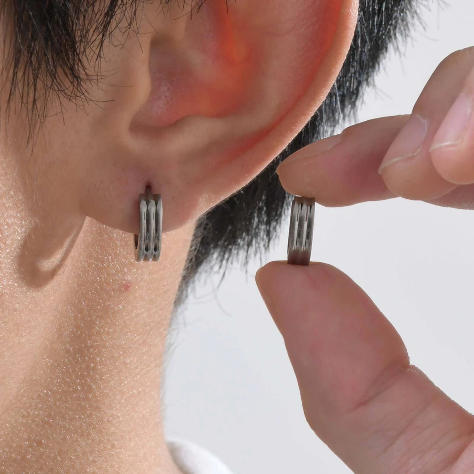 Pendientes de aro acanalados para hombre niño, acero inoxidable antialérgico oreja gótica joyería Foto 4 de 4