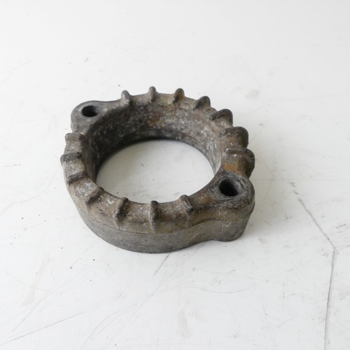 Kawasaki Z 400 EZ:78 Briede 1x Auspuff Brieden Auspuffbefestigung 34710