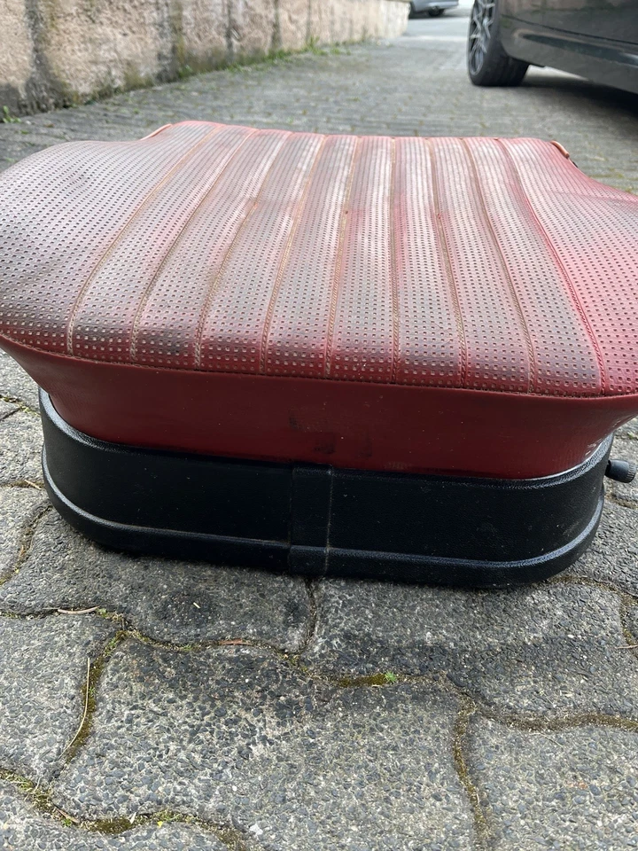 VW Typ 4 411 412 Fahrersitz Unterteil Rot - Изображение 4 из 4
