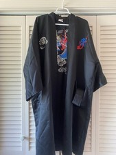 Men  s Kimono Black Dragon Robe Beautiful Detailed Vivid Embroidery Size XL