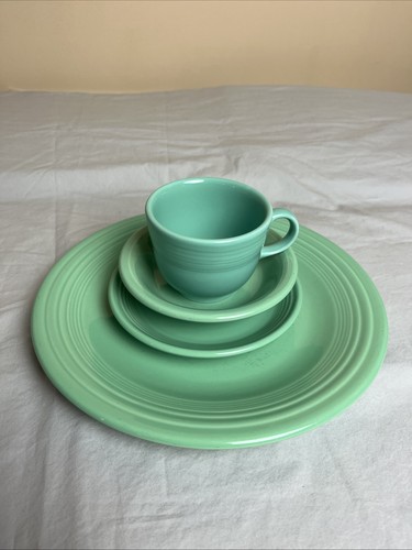 HLC Fiestaware Meeresnebel Ersatzstücke im Ruhestand - Bild 1 von 9