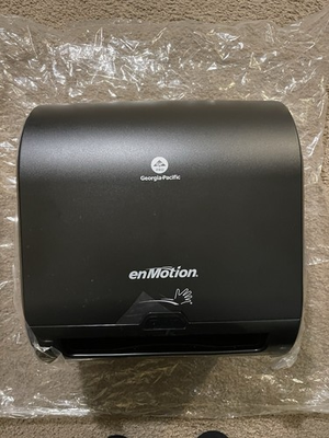 #ad Georgia Pacific enMotion Touchless Paper Towel Dispenser 59498A $80.00