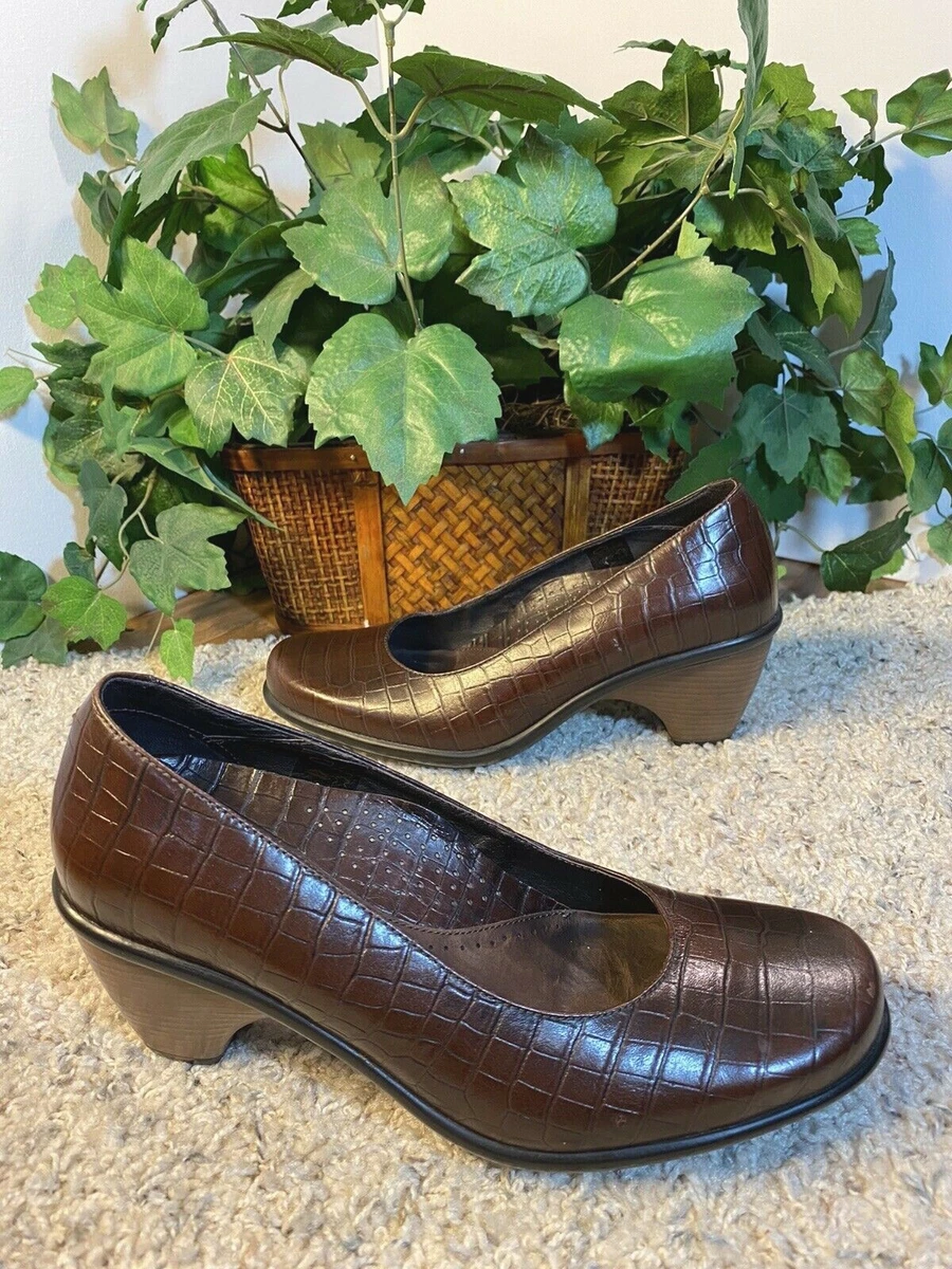 Dansko pumps clearance