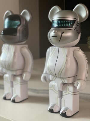Memoirs of a Nerd: Daft Punk x Medicom 400% Bearbrick Set