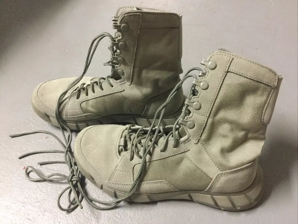 Oakley sage top green boots