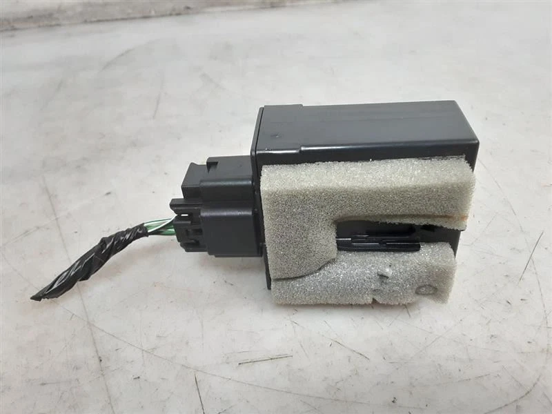 Módulo de asiento térmico Jeep JK Wrangler OEM P56046630AA 2011 91897 Foto 4 de 4