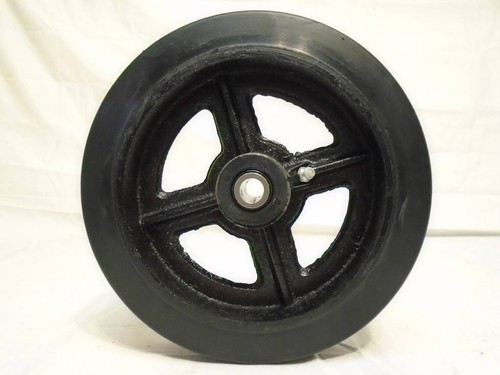 8" x 2" Rubber on Steel Hub w/ Roller Bearing & 1/2" Bushing 600lb - Picture 3 of 4