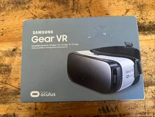 Samsung Gear Smartphone VR Headset Powered By Oculus