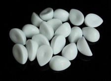 20 Pear Shape/Tear Drop Chalk White Dome Top Cabochon 18 x 13 mm Crafts Vintage