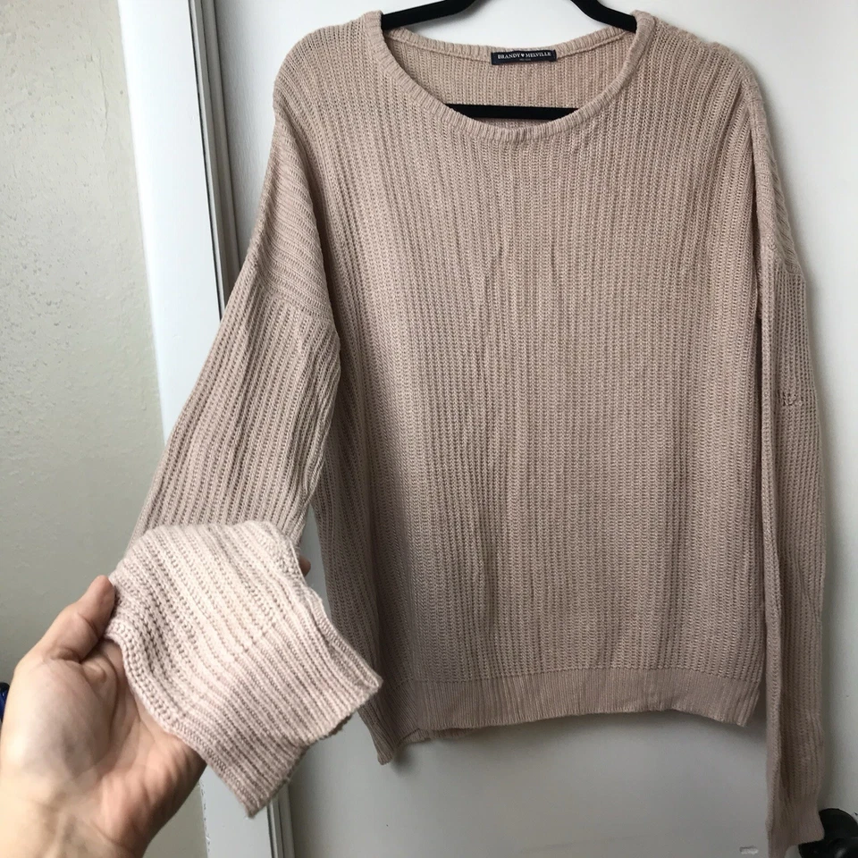 Suéter Brandy Melville Rosa Polvorienta Tejido Talla Única Hecho en Italia Con Defecto Foto 2 de 4