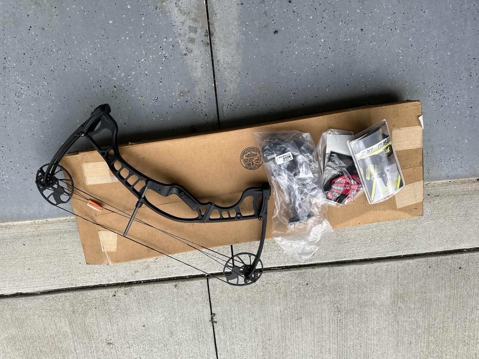 Hoyt Ignite 2015 Compound Bow eBay