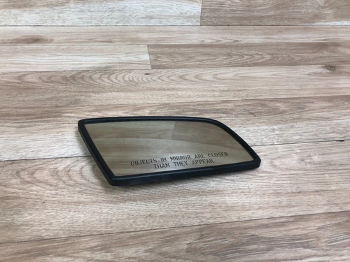 BMW OEM E60 E61 525 530 545 FRONT PASSENGER SIDE DOOR MIRROR GLASS 04-05