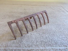 VINTAGE GARDEN RAKE TOOL HEAD RACK WINE CABIN DECOR CUTE PRIMITIVE
