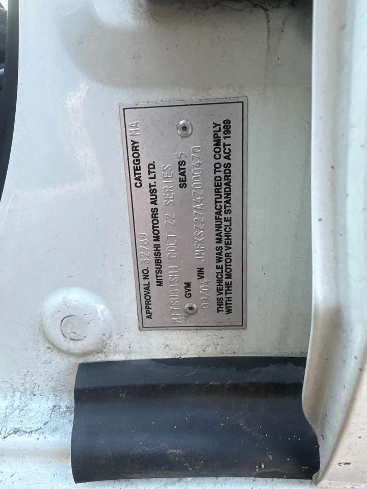 2004 Mitsubishi Colt Z27A Right Drivers Front Window Glass 02-08 RHD #B717 - image 3 of 4