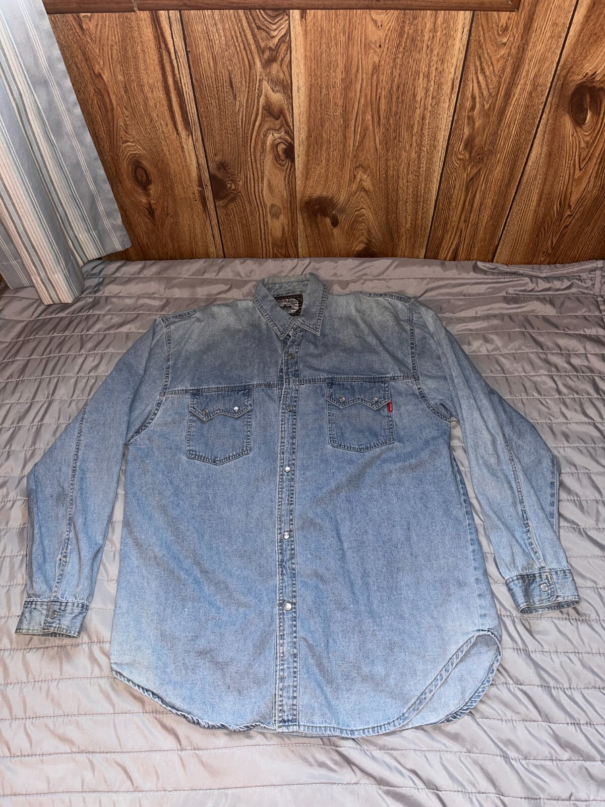 Picture 1 of 3