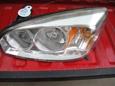 2004-2007 Chevy MalibuLeft/Driver's Side head light/Head lamp used