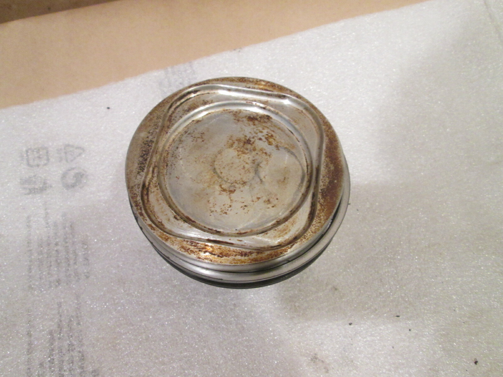 Ferrari 348,Mondial t -  Piston OEM  - P/N 137980