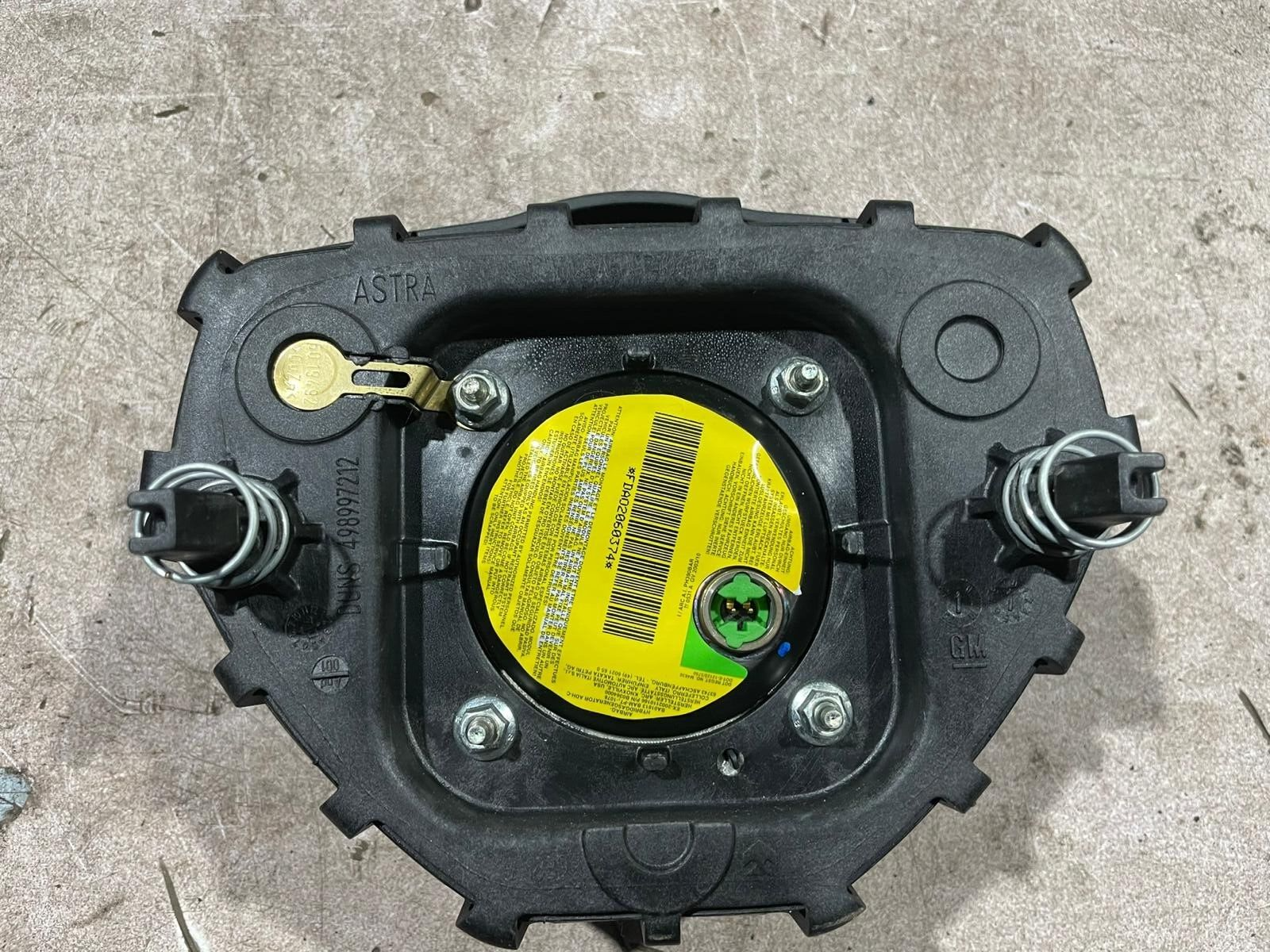 Vauxhall ASTRA H Mk5 2004-2012 Steering Wheel Airbag 13168456 for 